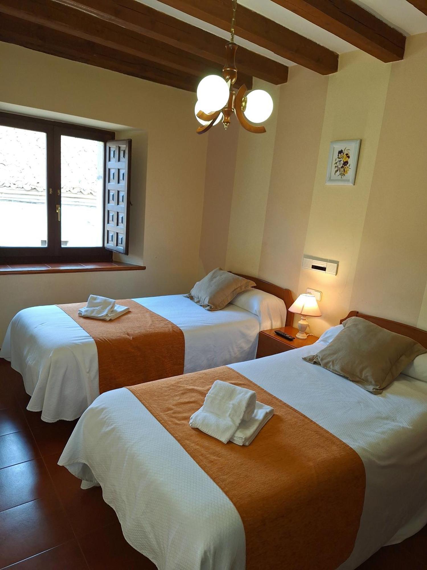 Hostal Rio Duero Molinos de Duero Εξωτερικό φωτογραφία