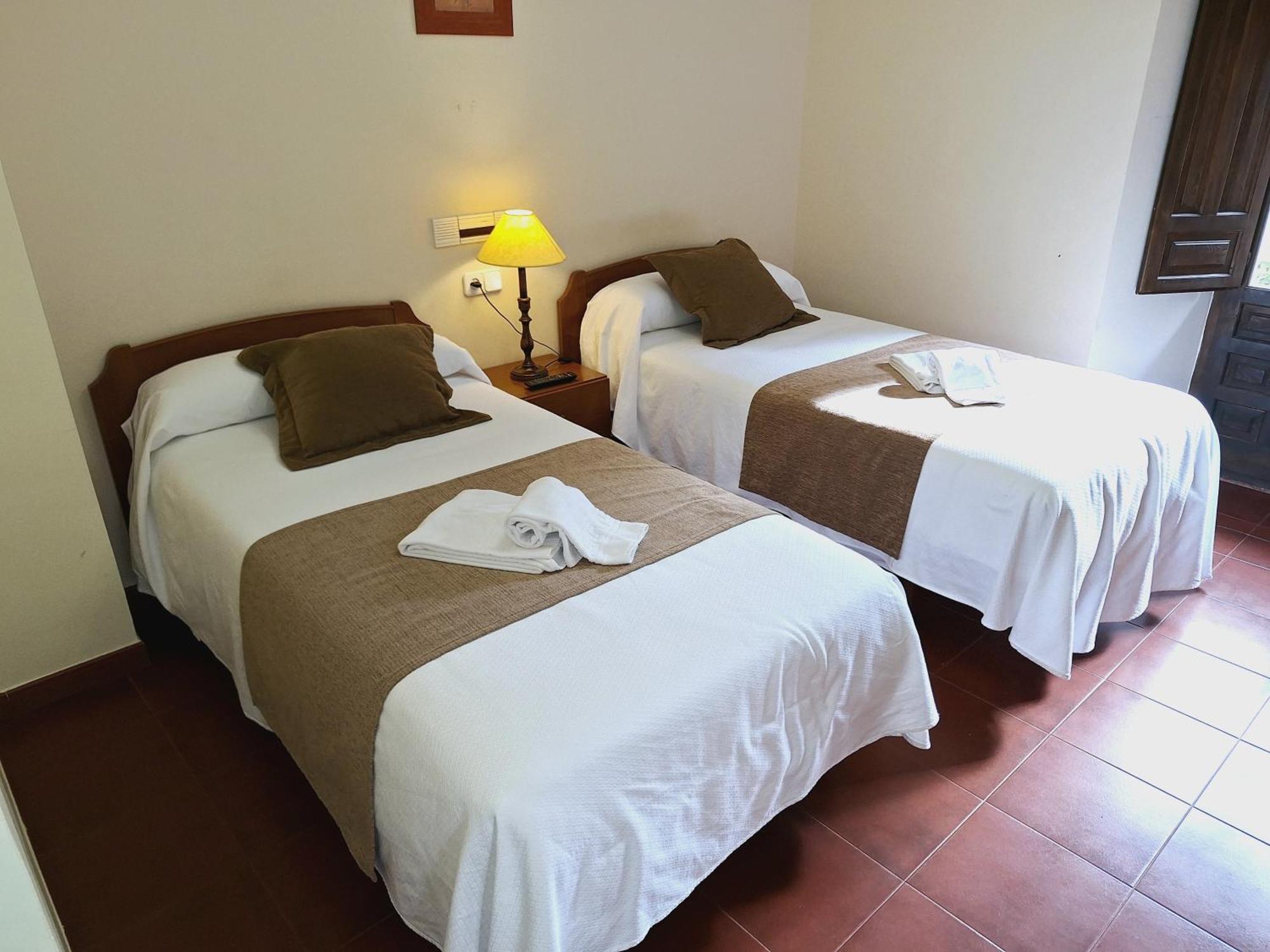 Hostal Rio Duero Molinos de Duero Εξωτερικό φωτογραφία